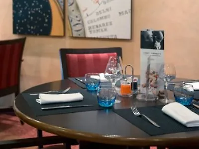 Ξενοδοχείο Mercure Parc Micaud - & Bar Μπεζανσόν