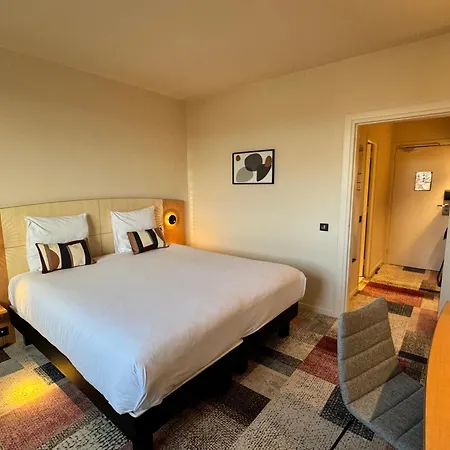 Mercure Parc Micaud 4*