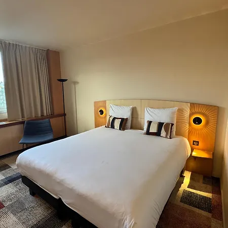 Mercure Parc Micaud - & Bar Ξενοδοχείο